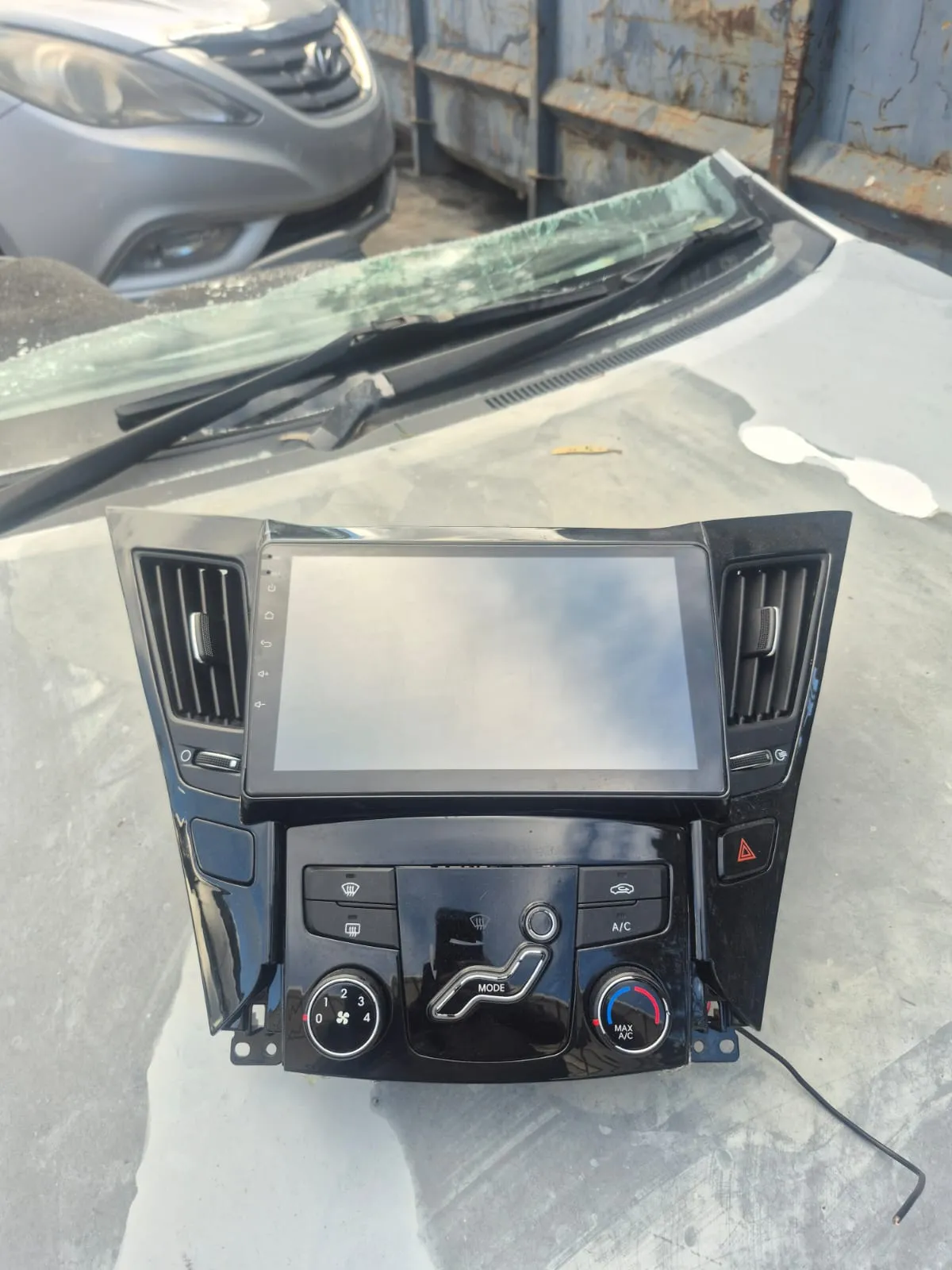 2012 Hyundai i45