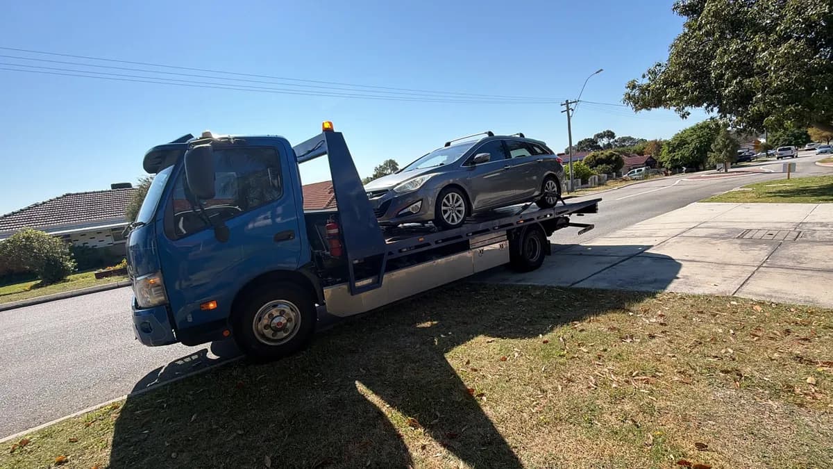 Recent car removal in Rivervale — 2012 Hyundai i40