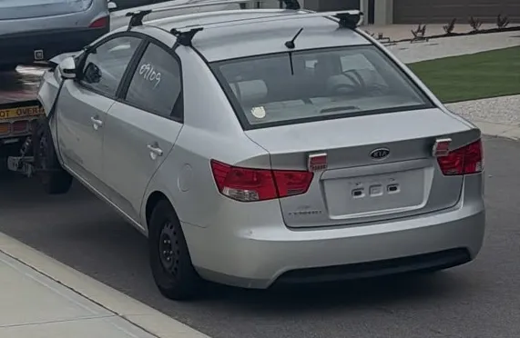 2006 Kia Cerato removed in Bennett Springs — free car removal by Midland Wreckers Perth