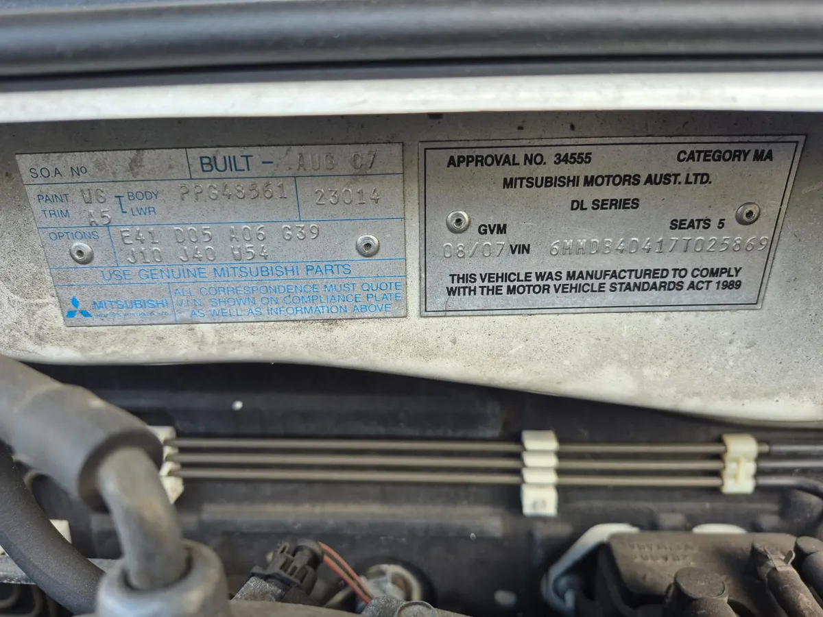 2007 Mitsubishi 380