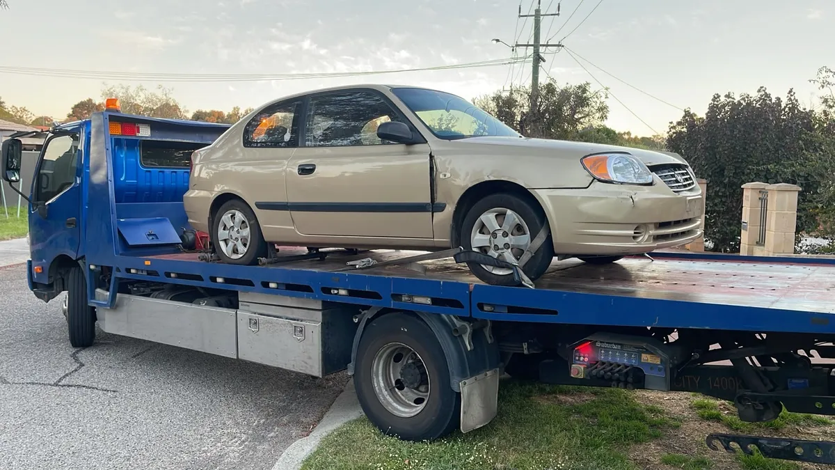 2001 Hyundai Accent removed in Swan View — free car removal by Midland Wreckers Perth