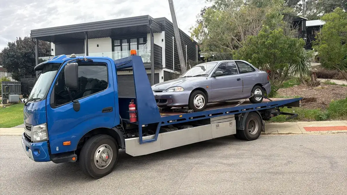 2000 Hyundai Excel removed in Mount Nasura — free car removal by Midland Wreckers Perth